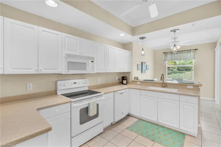 3445  Laurel Greens S LN, Naples, FL 34119