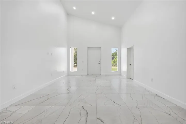 840 Carpenter St E, Lehigh Acres, Florida 33974