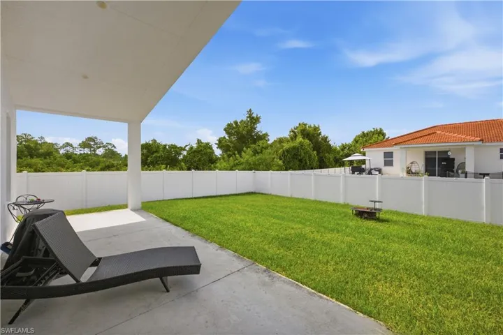 840 Carpenter St E, Lehigh Acres, Florida 33974