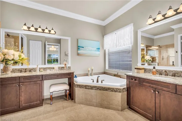 4193 Amelia Way, Naples, Florida 34119