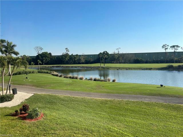 5610 Trailwinds DR # 325, FORT MYERS FL 33907