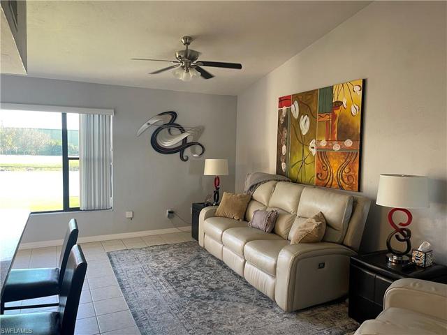 5610 Trailwinds DR # 325, FORT MYERS FL 33907