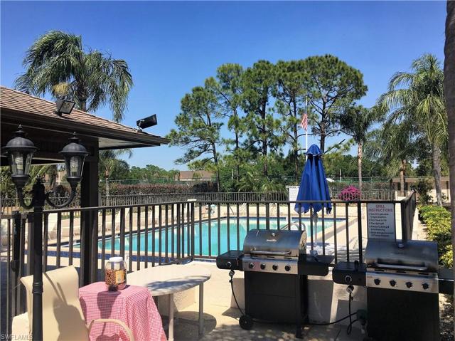 5610 Trailwinds DR # 325, FORT MYERS FL 33907