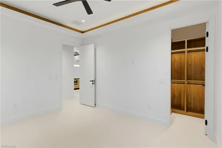 5332 Mayfair Ct, Cape Coral, Florida 33904