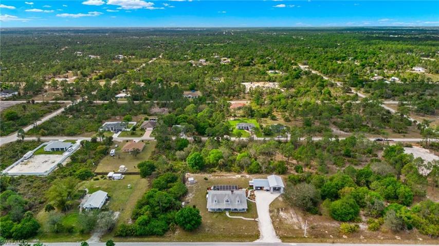 1411 Hibiscus AVE, LEHIGH ACRES FL 33972
