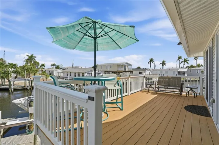 850 Oak St, Fort Myers Beach, Florida 33931