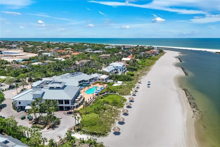 834 Hideaway Cir W, Marco Island, Florida 34145