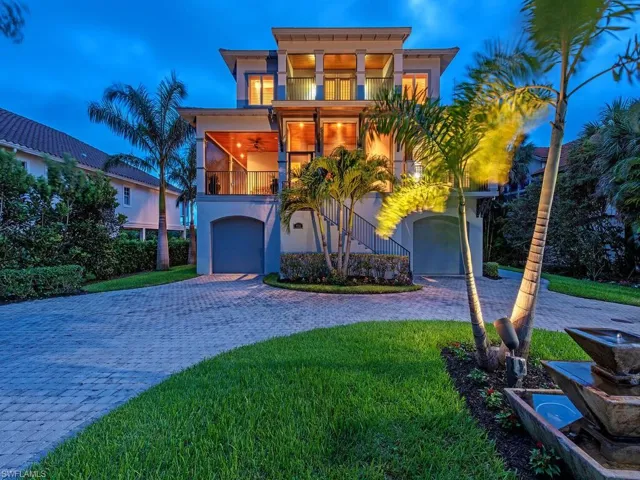 834 Hideaway Cir W, Marco Island, Florida 34145