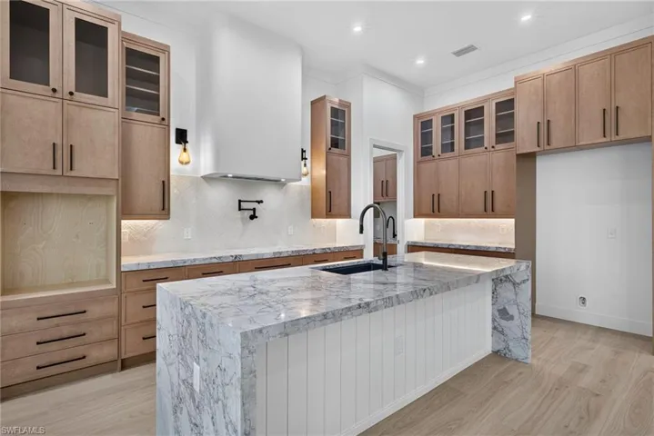 2997 64th St Sw, Naples, Florida 34105
