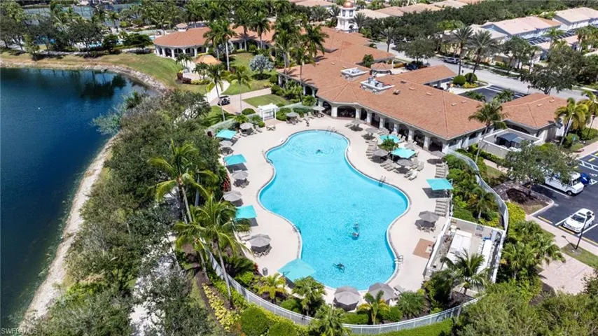 Resort pool, lap pool, hot tub.