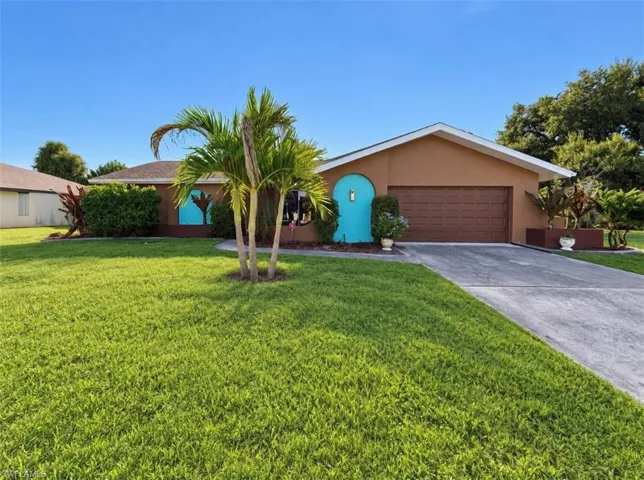 70 Pierce St, Lehigh Acres, Florida 33936