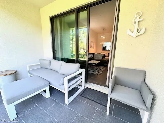 7790  Woodbrook  CIR, Naples, FL 34104