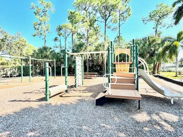 7790  Woodbrook  CIR, Naples, FL 34104