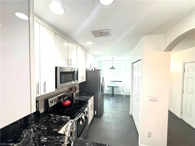 7790  Woodbrook  CIR, Naples, FL 34104