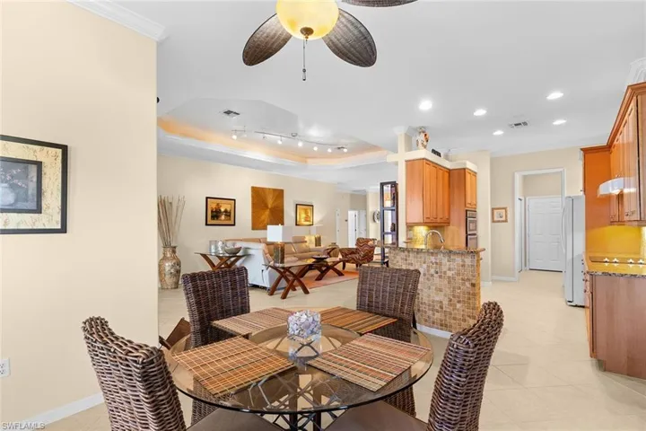3515  Grand Cypress  CT, Naples, FL 34119
