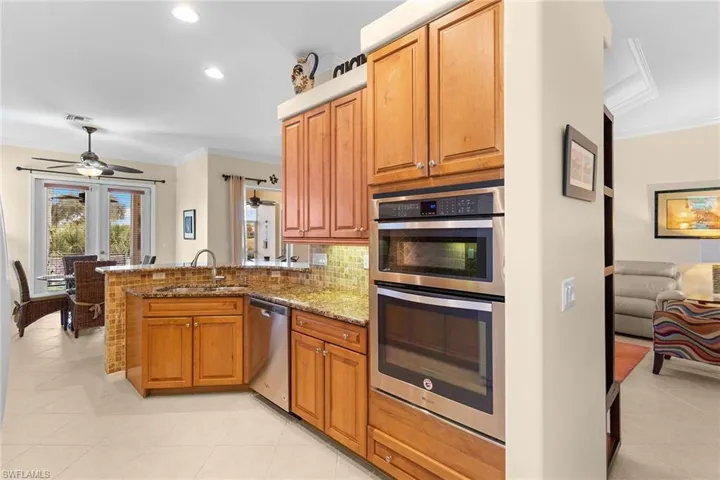 3515  Grand Cypress  CT, Naples, FL 34119