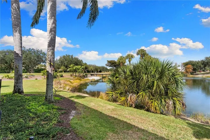3515  Grand Cypress  CT, Naples, FL 34119