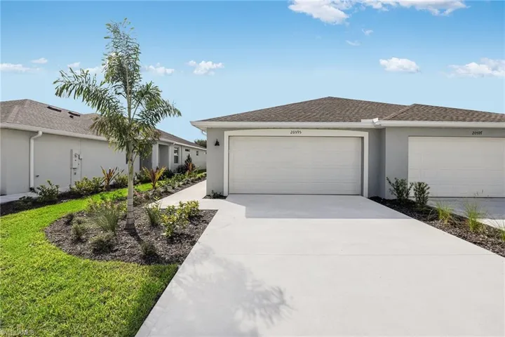 20627 Hazelnut Ct, Lehigh Acres, Florida 33936