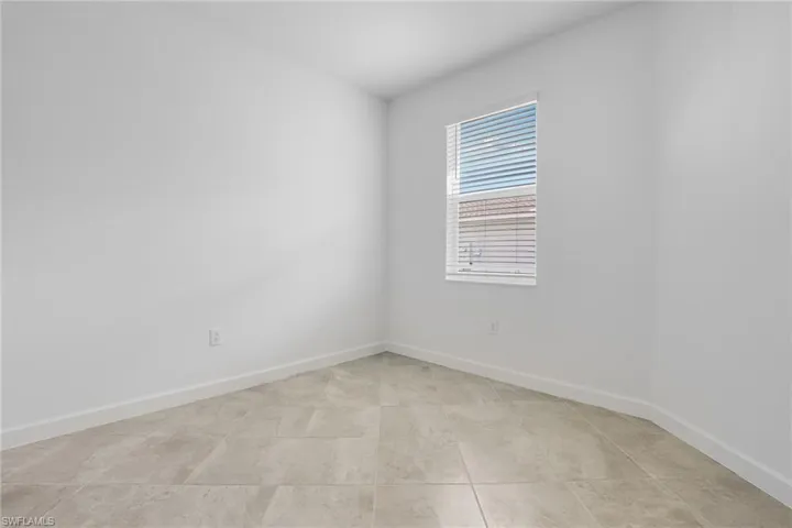 20627 Hazelnut Ct, Lehigh Acres, Florida 33936