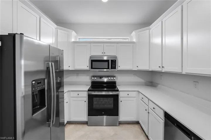 20627 Hazelnut Ct, Lehigh Acres, Florida 33936