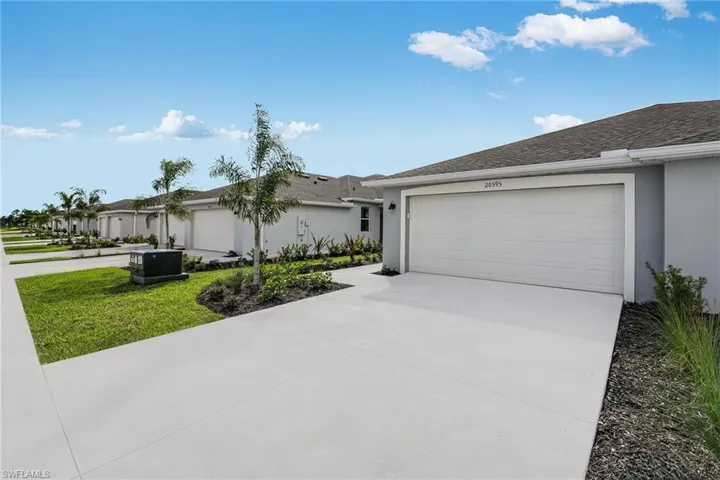 20627 Hazelnut Ct, Lehigh Acres, Florida 33936