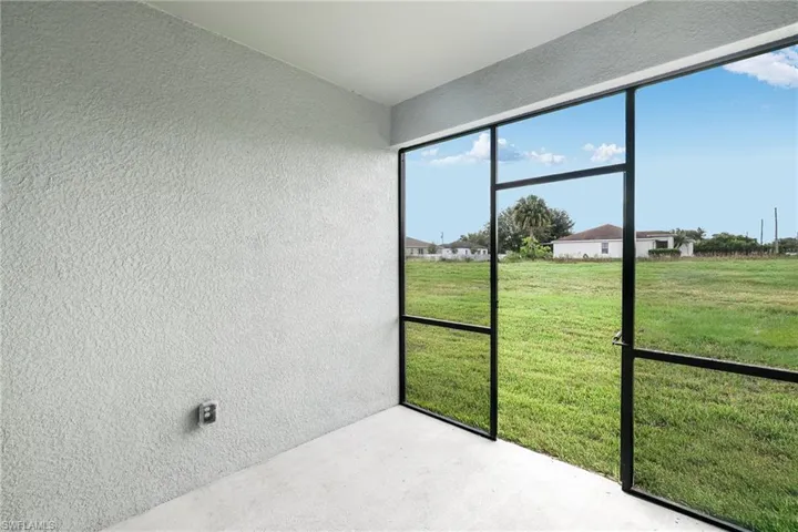 20627 Hazelnut Ct, Lehigh Acres, Florida 33936
