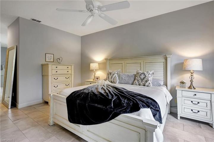 929 Carrick Bend CIR # 102, NAPLES FL 34110
