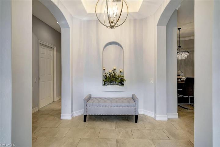 929 Carrick Bend CIR # 102, NAPLES FL 34110