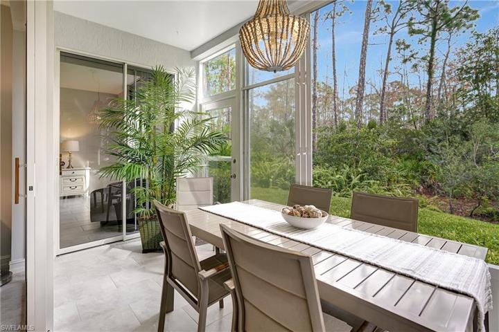 929 Carrick Bend CIR # 102, NAPLES FL 34110