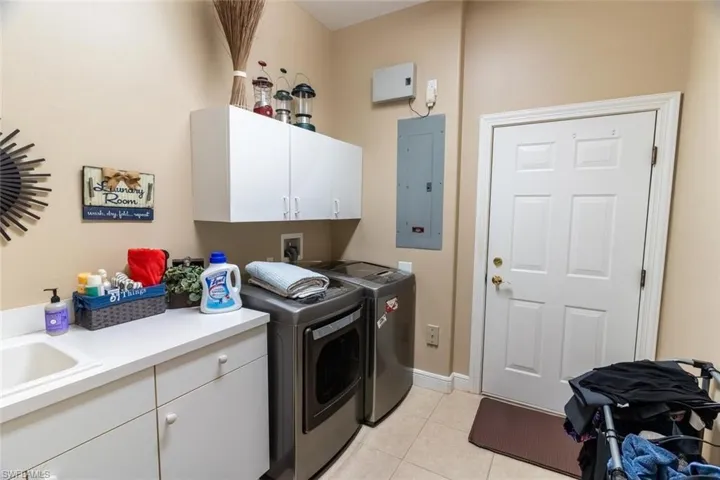Large Utility Room