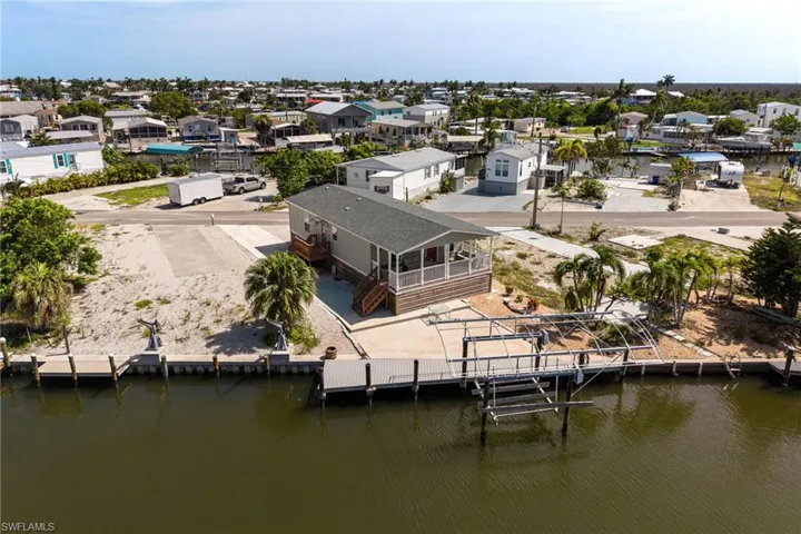 Aerial view of the easy island boating lifestyle to the Gulf of America!