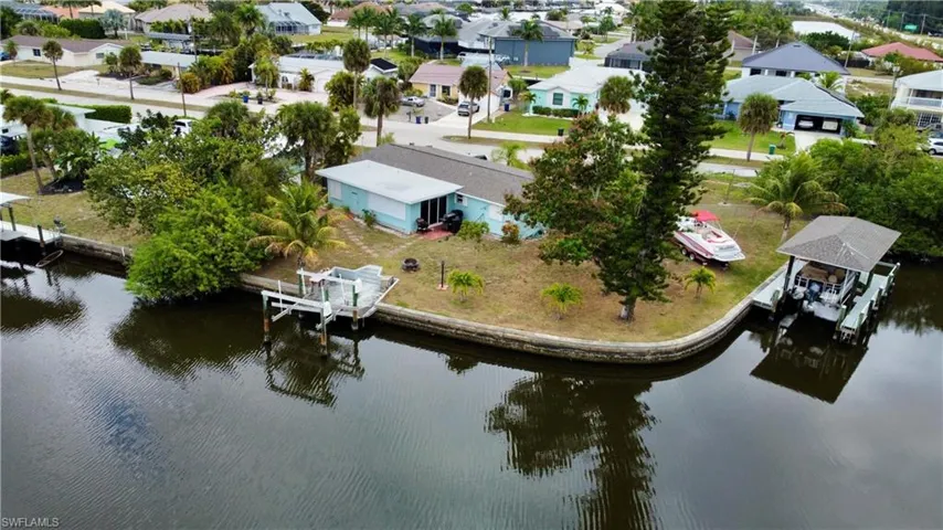 12055 Matlacha Blvd, Matlacha Isles, Florida 33991