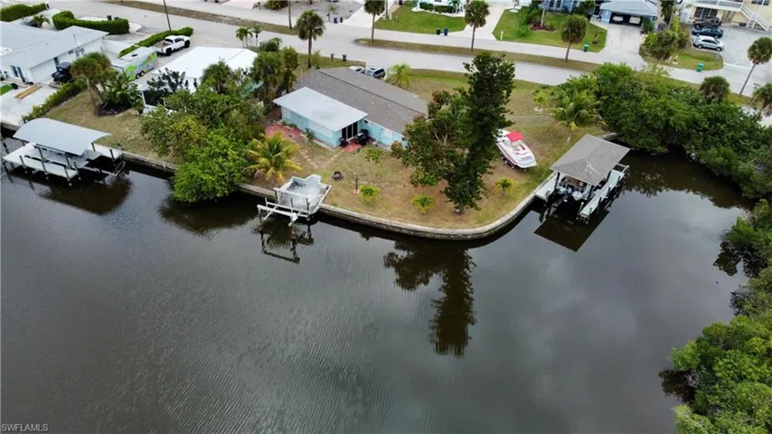 12055 Matlacha Blvd, Matlacha Isles, Florida 33991