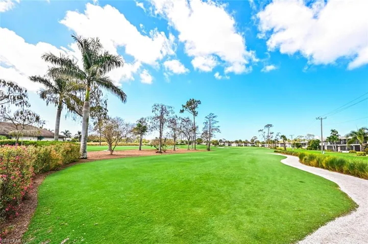 83  Glades  BLVD, Naples, FL 34112
