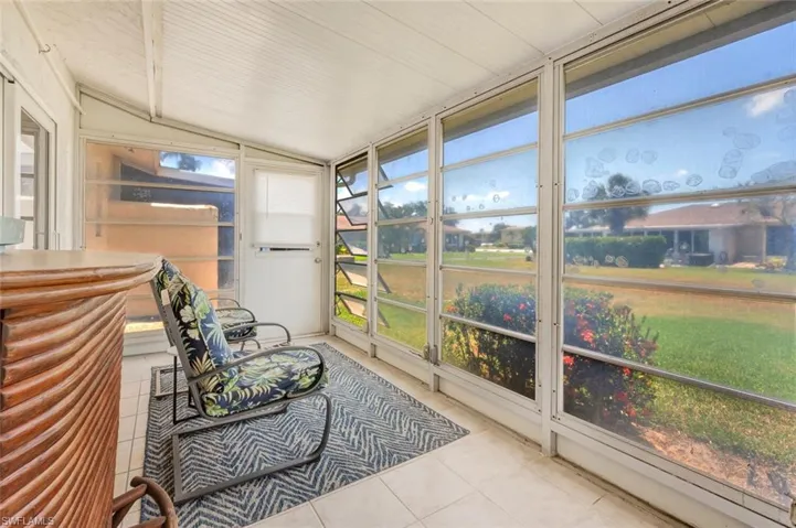 83  Glades  BLVD, Naples, FL 34112