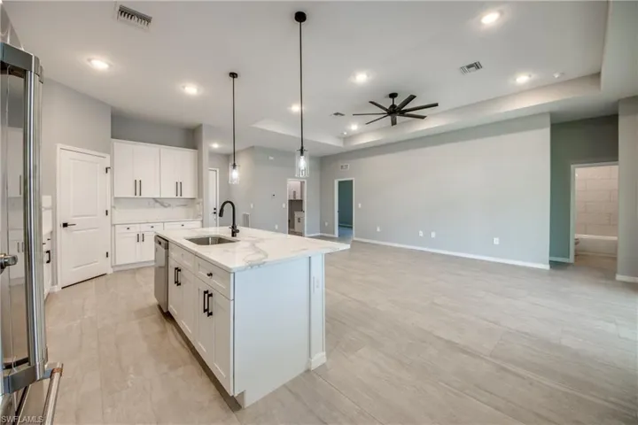 219 SE 15th AVE, CAPE CORAL FL 33990