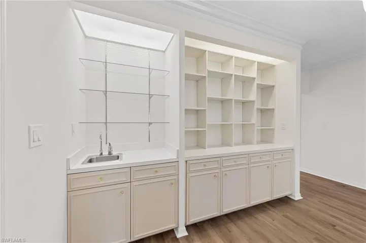 405  Arbor Lake  DR, Naples, FL 34110