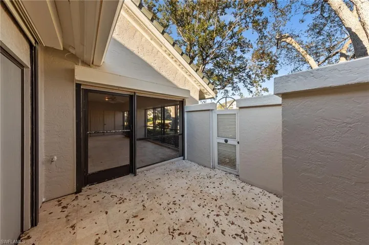 405  Arbor Lake  DR, Naples, FL 34110