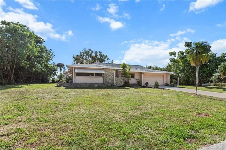 4412 SE 13th  PL, Cape Coral, FL 33904