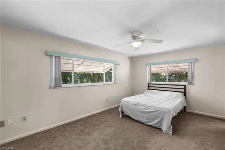 4412 SE 13th  PL, Cape Coral, FL 33904