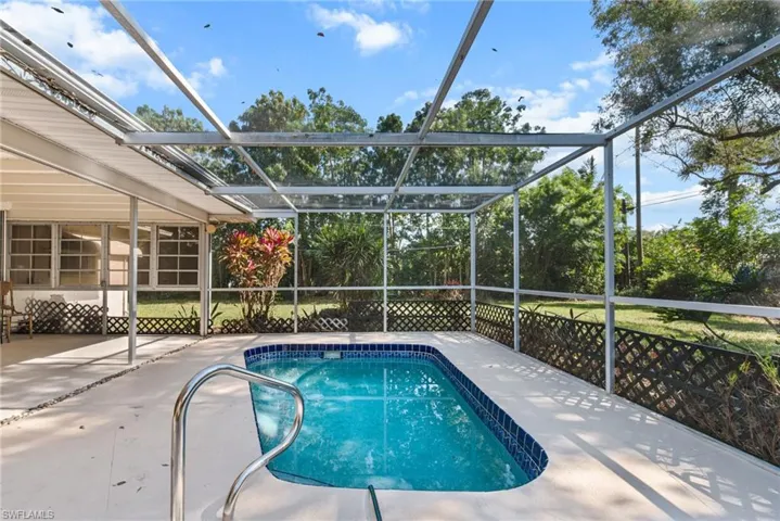 4412 SE 13th  PL, Cape Coral, FL 33904