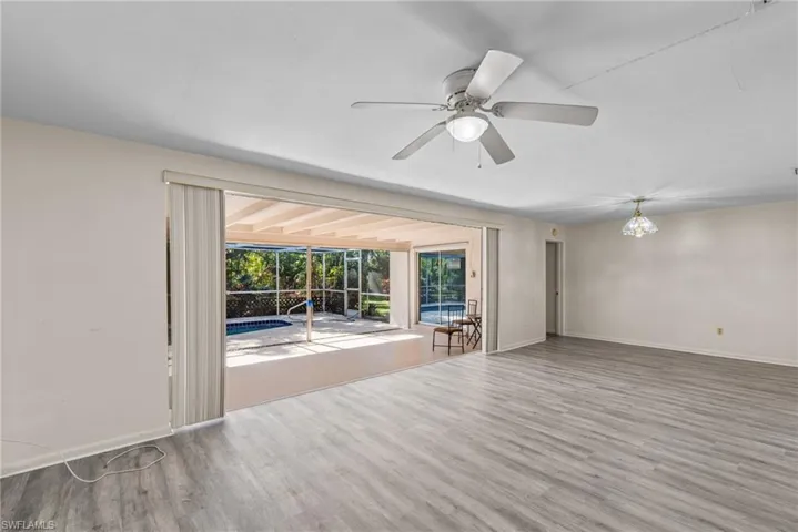 4412 SE 13th  PL, Cape Coral, FL 33904