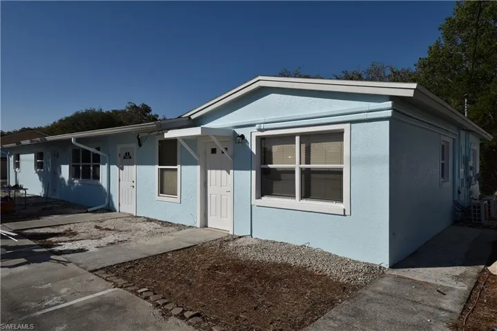 3125  Barrett  AVE, Naples, FL 34112