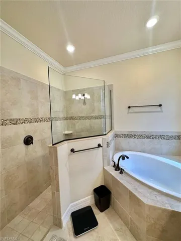 28518 Westmeath Ct, Bonita Springs, Florida 34135