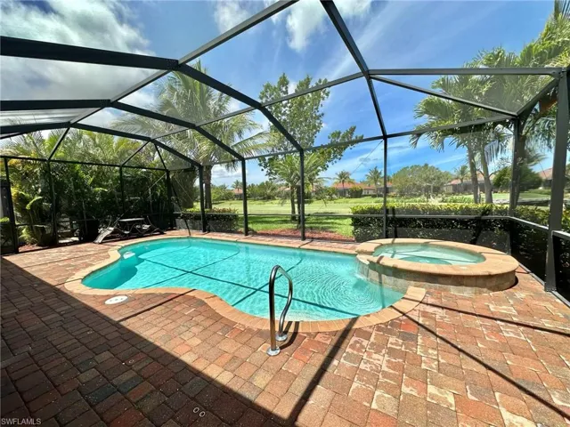 28518 Westmeath Ct, Bonita Springs, Florida 34135