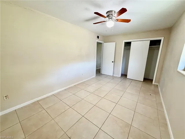 27 Apache St, Lehigh Acres, Florida 33936