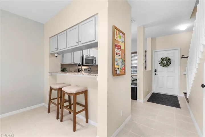 8068 Pacific Beach Dr, Fort Myers Fl 33966