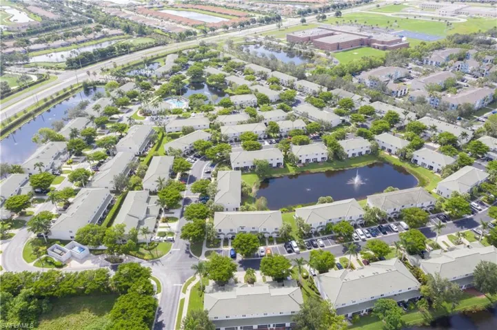 8068 Pacific Beach Dr, Fort Myers Fl 33966