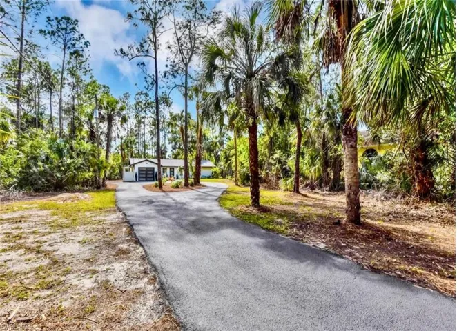 4400  11th SW AVE, Naples, FL 34116