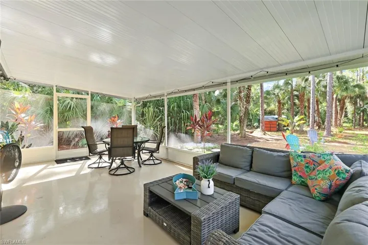 4400  11th SW AVE, Naples, FL 34116